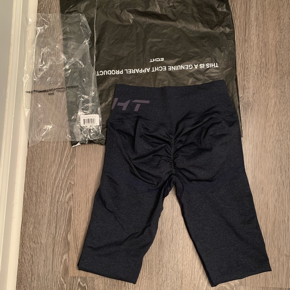 BNWT ECHT ARISE SEAMLESS SCRUNCH BUTT LEGGINGS